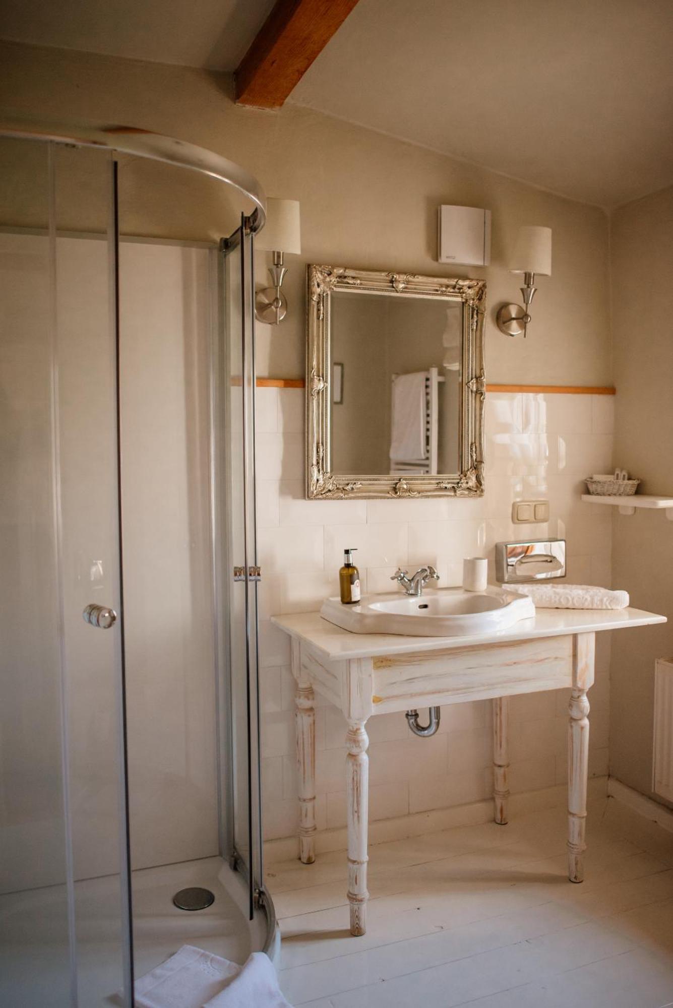 Osada Gleboczek. Vine Resort&Spa Wielki Gleboczek Bagian luar foto